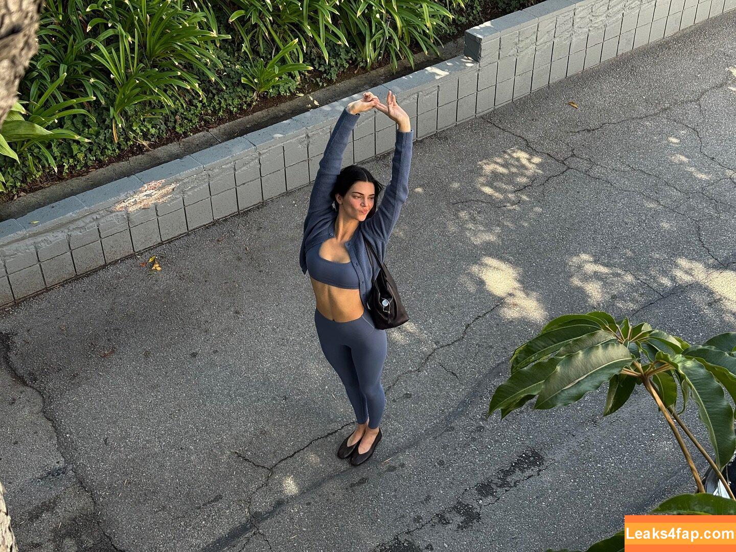 Kendall Jenner / KendallJenner leaked photo photo #4235