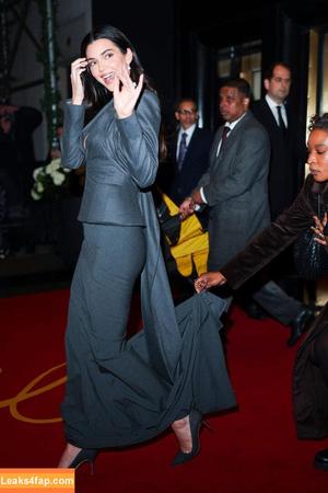 Kendall Jenner photo #4029