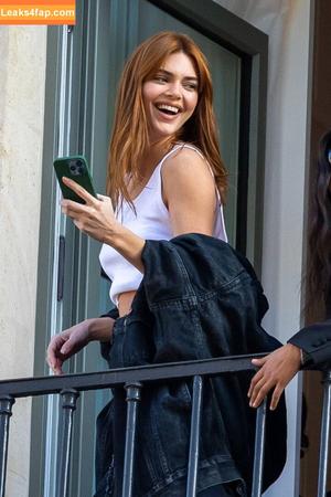 Kendall Jenner photo #4110