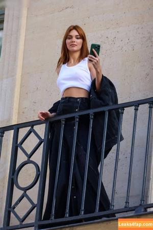 Kendall Jenner photo #4115