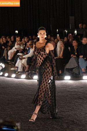 Kendall Jenner photo #4207