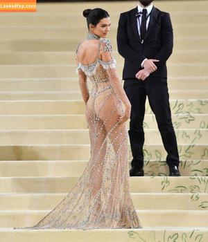 Kendall Jenner photo #4343
