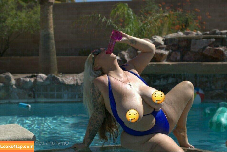 kendra_kox / kendrakox_ leaked photo photo #0041