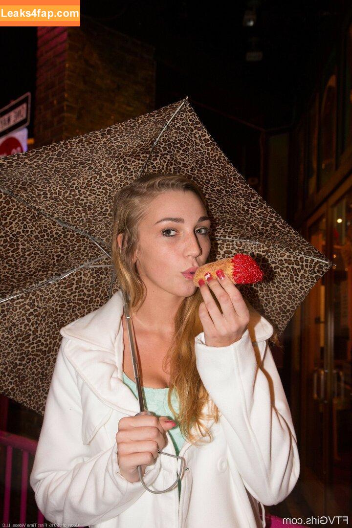 Kendra Sunderland / kslibrarygirl / therealkslibrarygirl слитое фото фото #0728