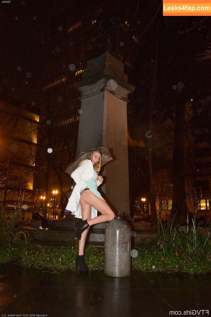 Kendra Sunderland / kslibrarygirl / therealkslibrarygirl слитое фото фото #0736