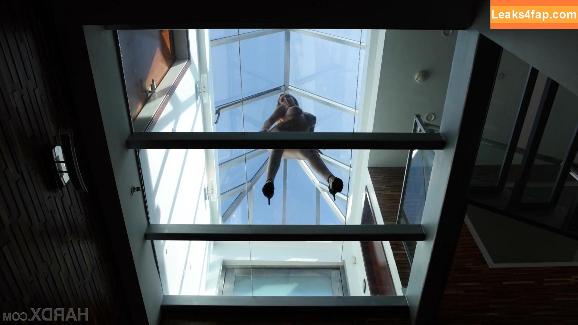 Kendra Sunderland / kslibrarygirl / therealkslibrarygirl leaked photo photo #0942