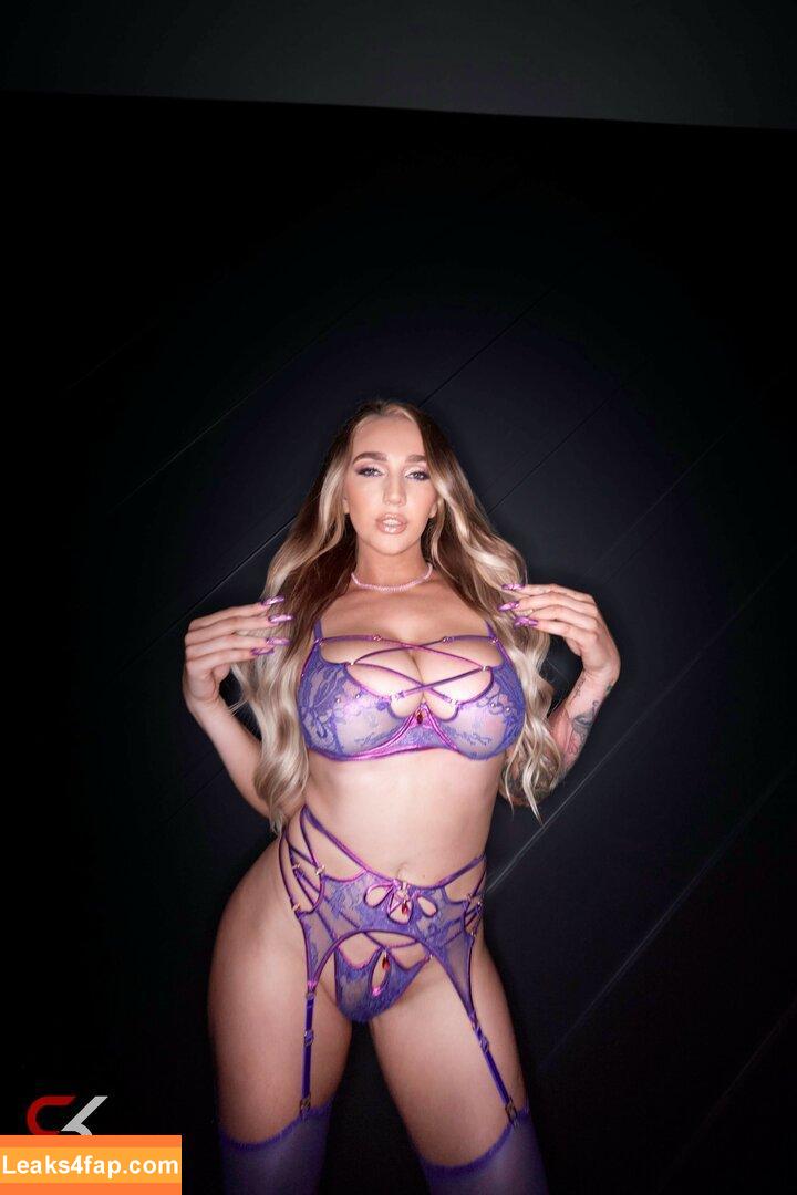 Kendra Sunderland / kslibrarygirl / therealkslibrarygirl leaked photo photo #0993