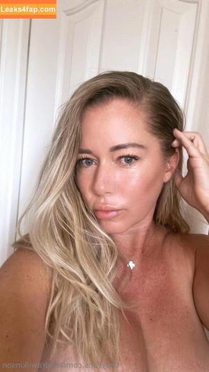 Kendra Wilkinson photo #0196