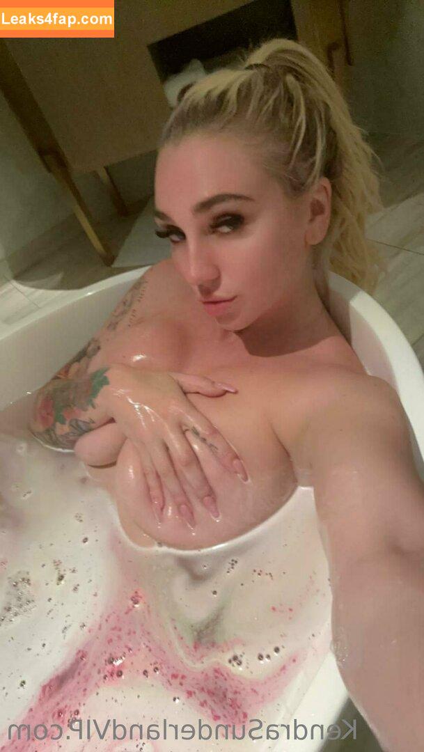 kendrasunderland / therealkslibrarygirl leaked photo photo #0111