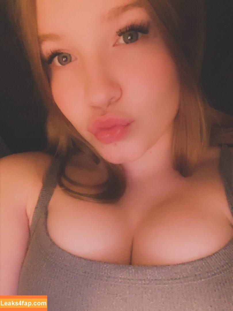 kenleigh / kenl_eighmcfadden leaked photo photo #0007