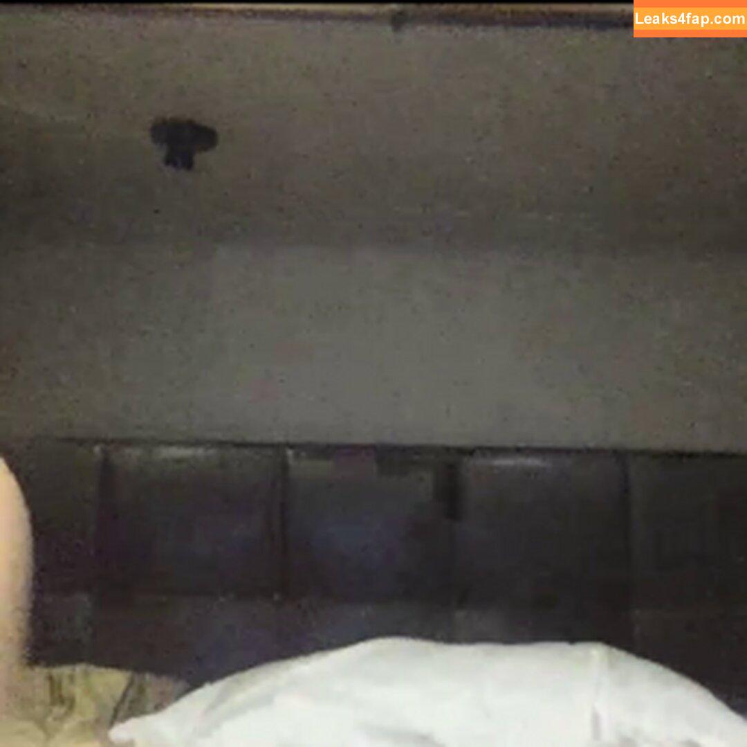 Kenna James / kennajames21 / kennajamesx / realkennajames leaked photo photo #0319
