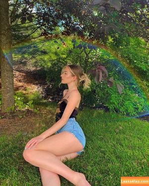 Kennedy Walsh photo #0278