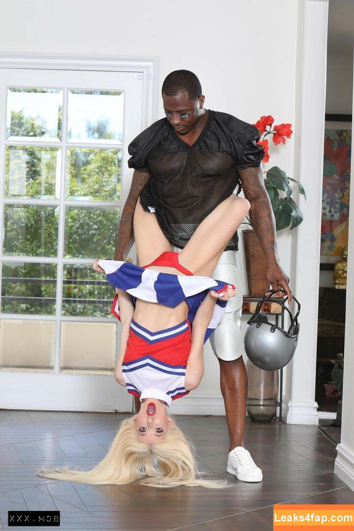 Kenzie Reeves / KenzieReevesxxx / itskenziereeves слитое фото фото #0592