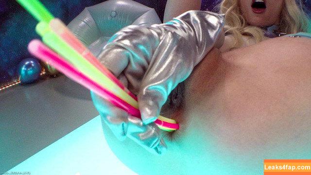 Kenzie Reeves / KenzieReevesxxx / itskenziereeves leaked photo photo #0761