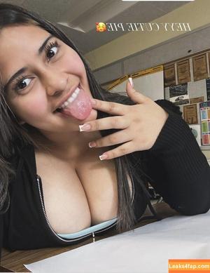 Kerenmorales677 photo #0001