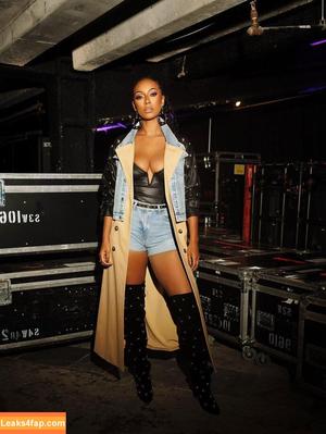 Keri Hilson photo #0073