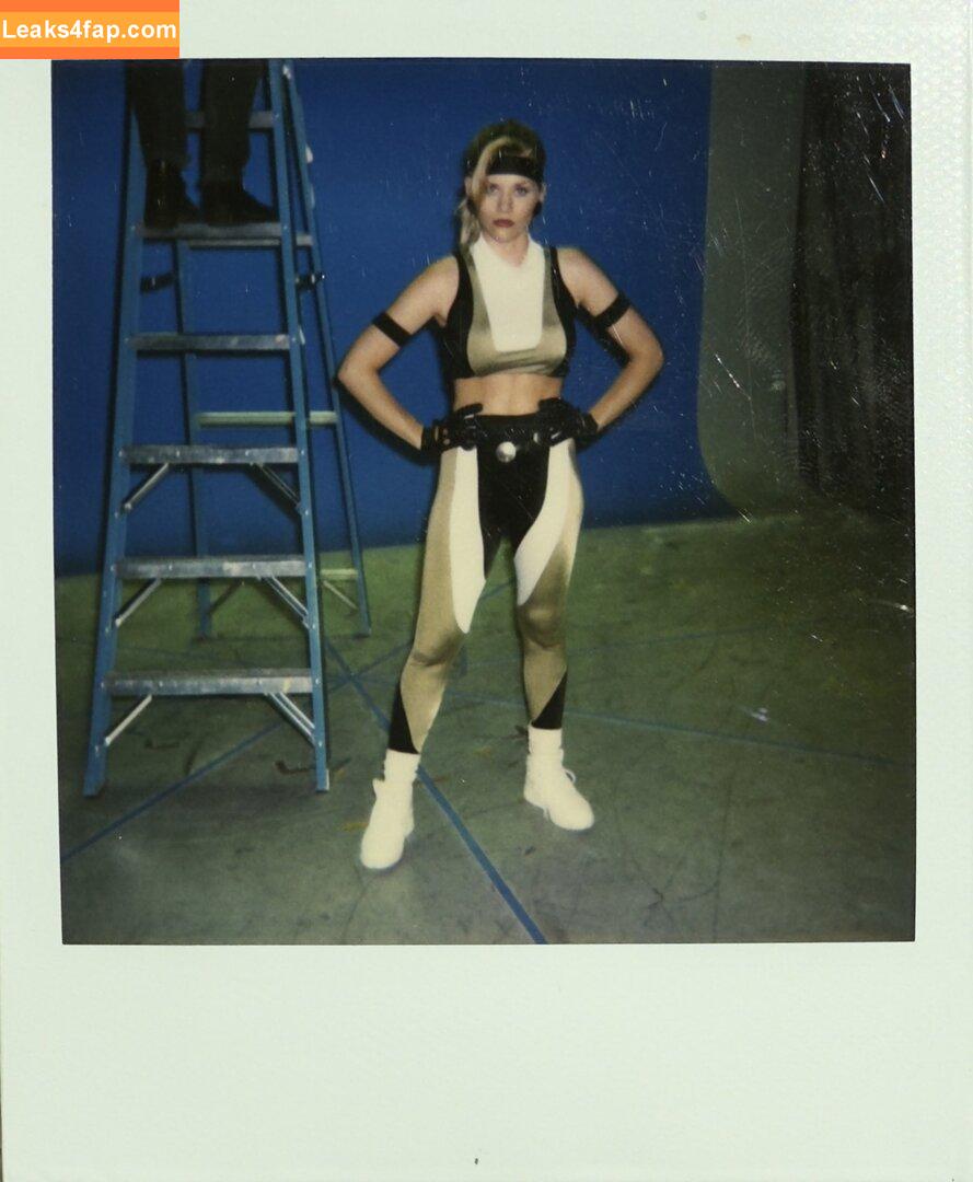 Kerri Ann Hoskins / kerrianngallery leaked photo photo #0021