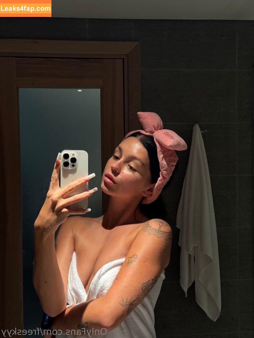 kerriskyy /  leaked photo photo #0007