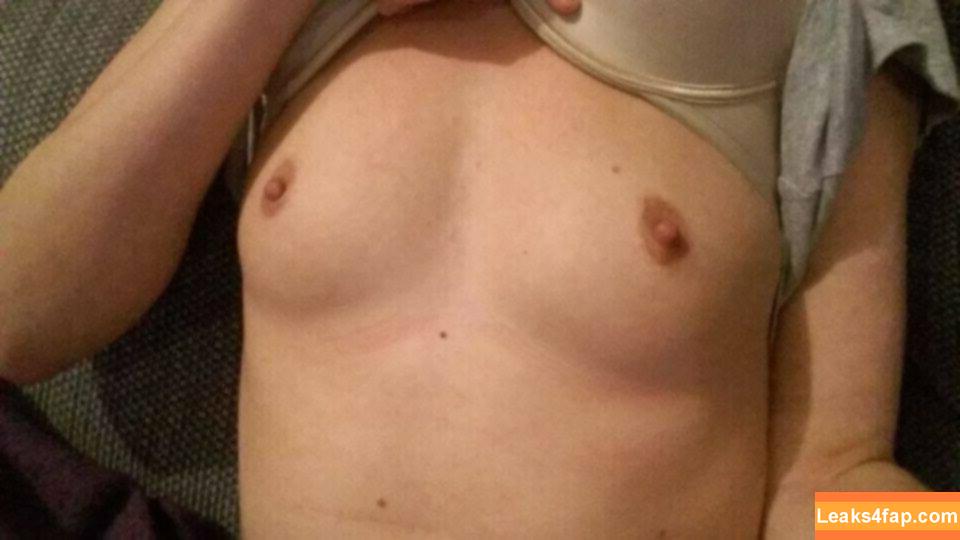 Kerry B /  leaked photo photo #0009