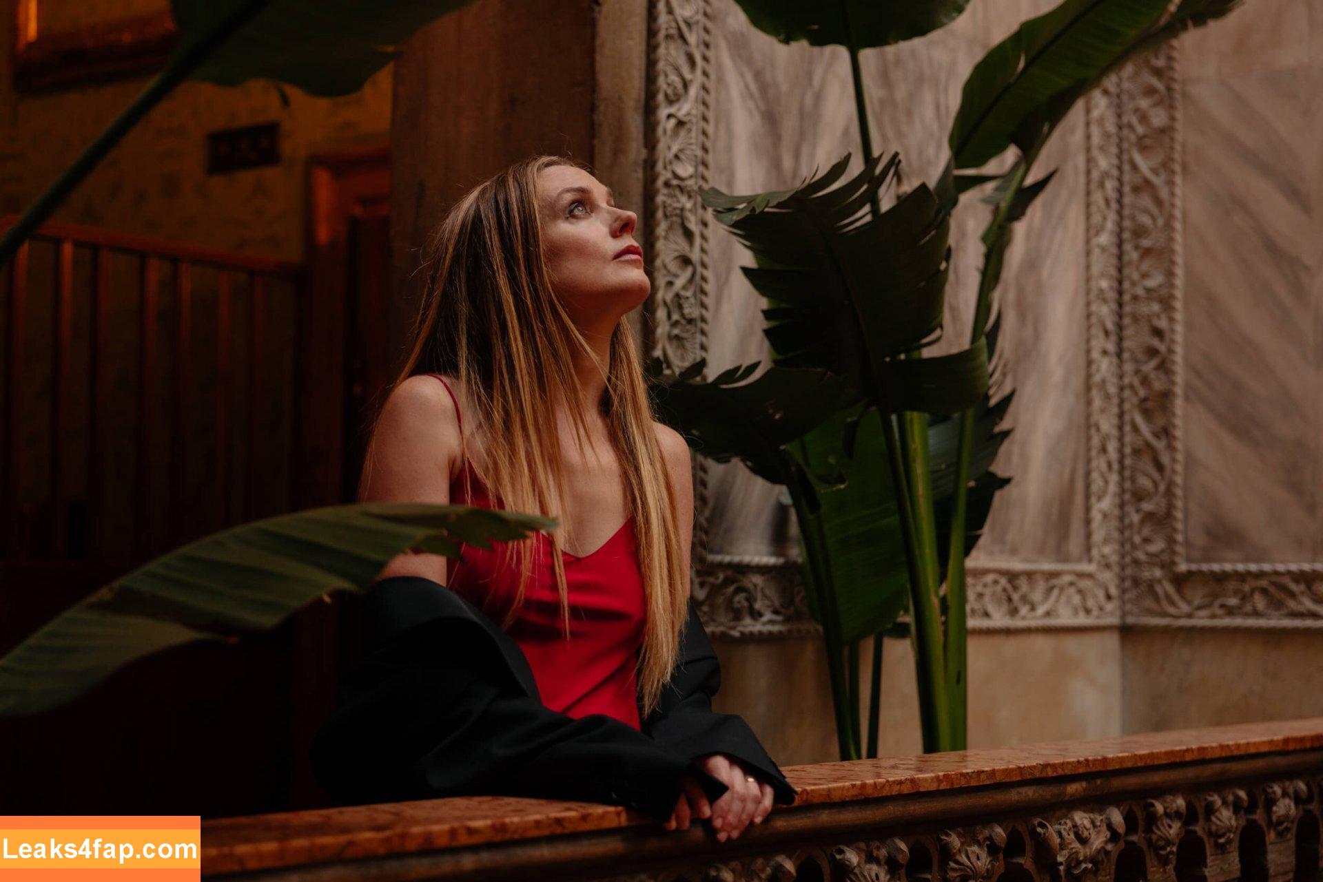 Kerry Condon / kerrycondon1 слитое фото фото #0025