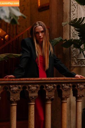 Kerry Condon photo #0019