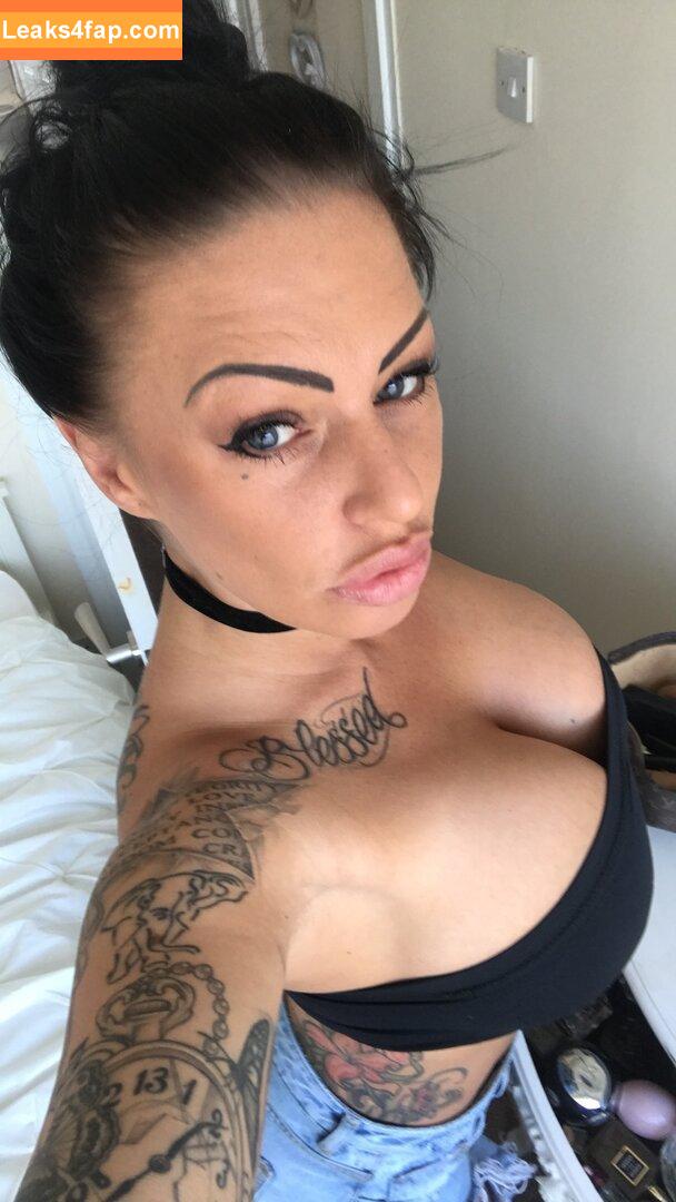 kerrylouise_xxx /  leaked photo photo #0050