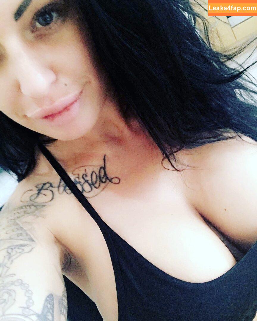 kerrylouise_xxx /  leaked photo photo #0051