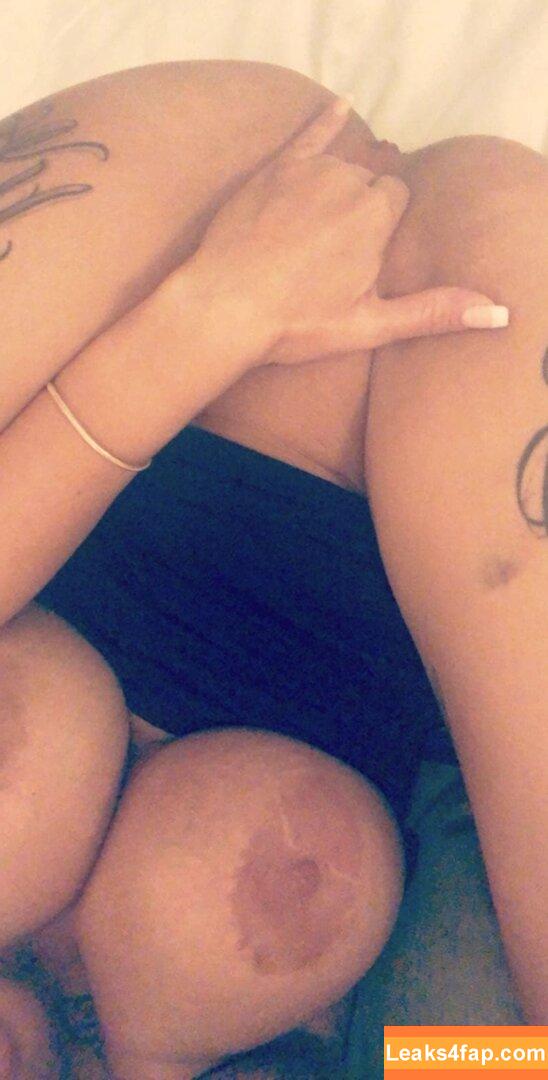 kerrylouise_xxx /  leaked photo photo #0053