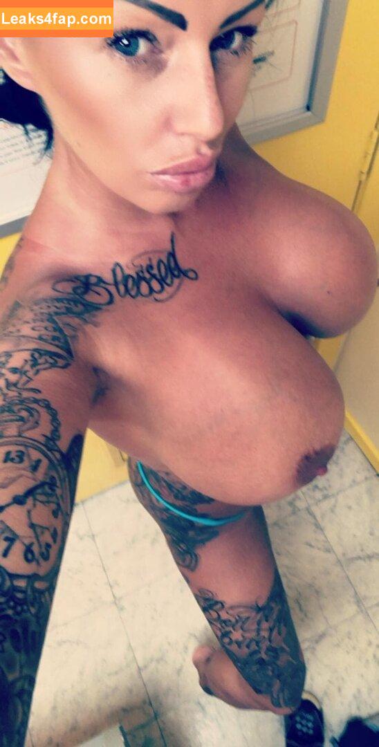 kerrylouise_xxx /  leaked photo photo #0059