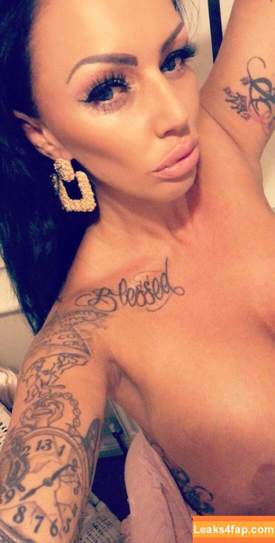 kerrylouise_xxx /  leaked photo photo #0075