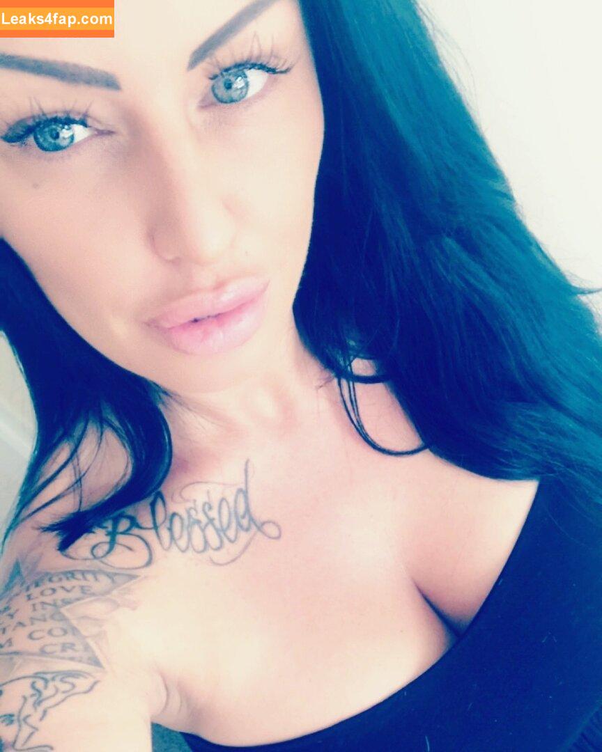 kerrylouise_xxx /  слитое фото фото #0116