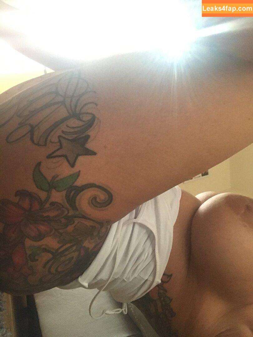 kerrylouise_xxx /  leaked photo photo #0133