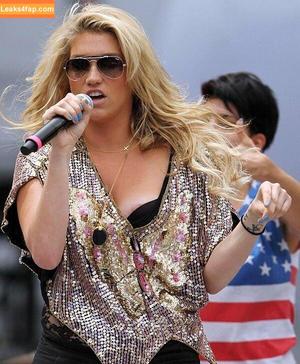 Kesha photo #0114