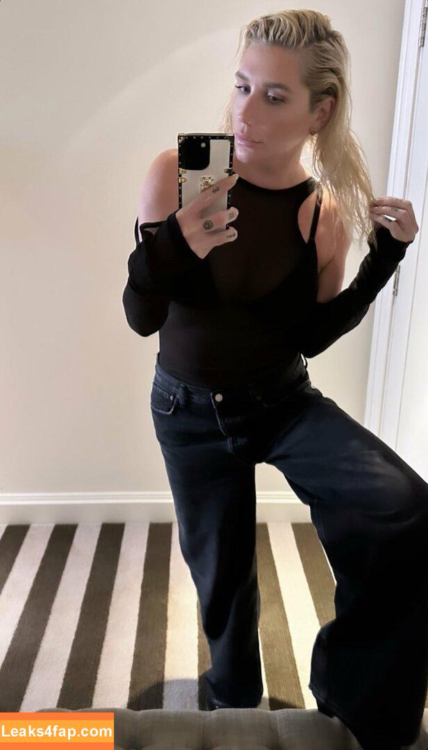 KeshaRose /  leaked photo photo #0002