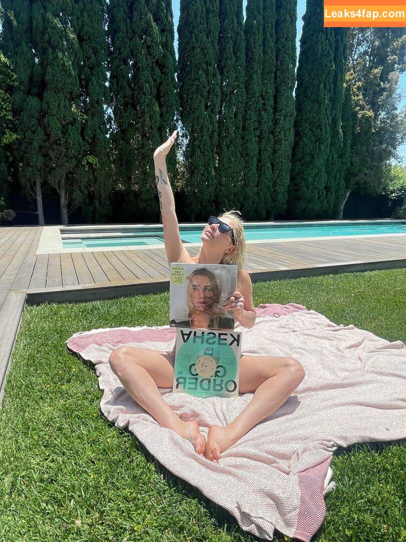 KeshaRose /  leaked photo photo #0009