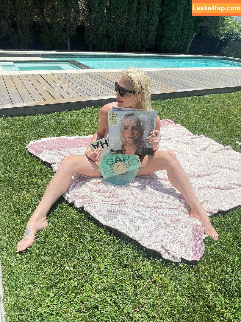KeshaRose /  leaked photo photo #0011