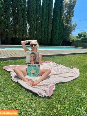 KeshaRose photo #0008