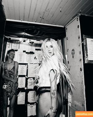 KeshaRose photo #0129