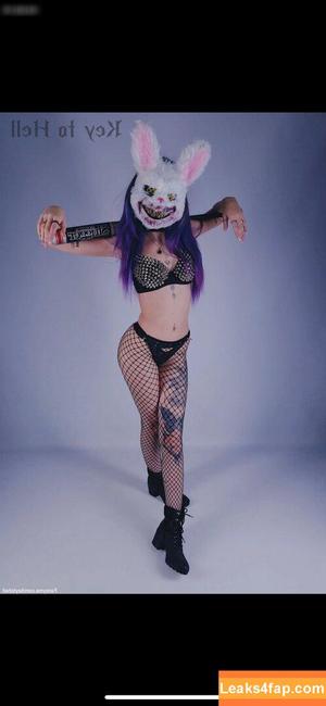 Keytohell photo #0036