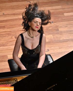 Khatia Buniatishvili photo #0021