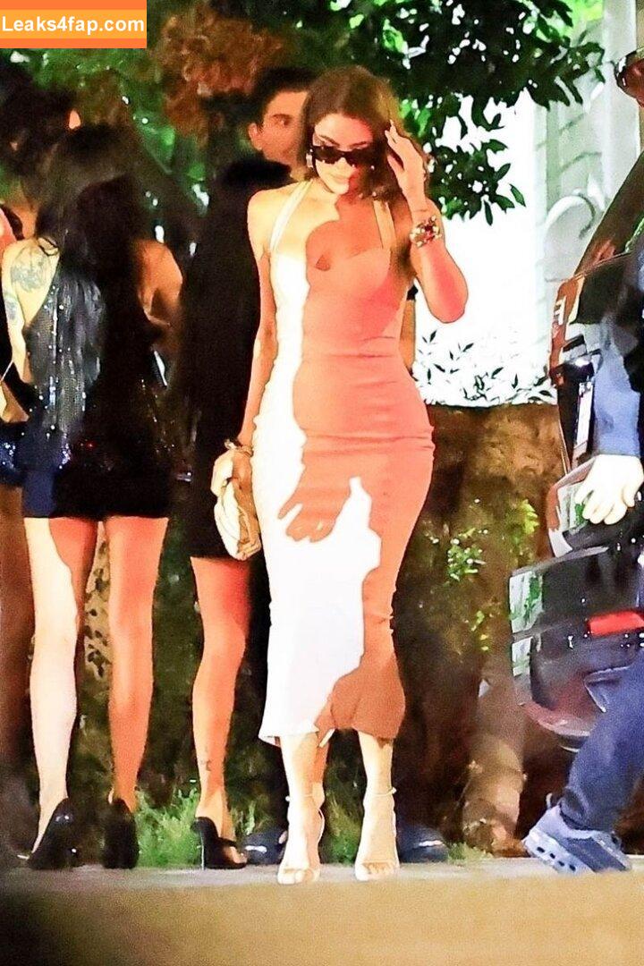Khloe Kardashian / khloekardashian leaked photo photo #0754
