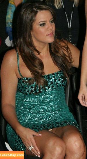 Khloe Kardashian photo #0033