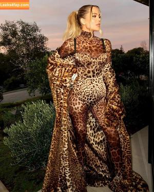 Khloe Kardashian photo #0085