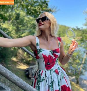 Khloe Kardashian photo #0177