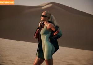 Khloe Kardashian photo #0204