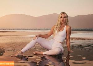 Khloe Kardashian photo #0240
