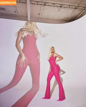 Khloe Kardashian photo #0262