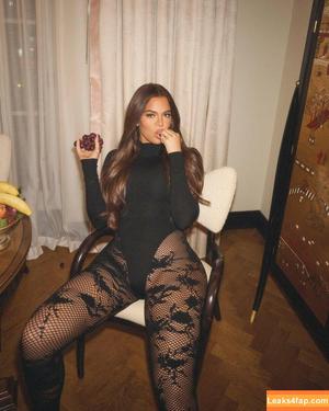 Khloe Kardashian photo #0659