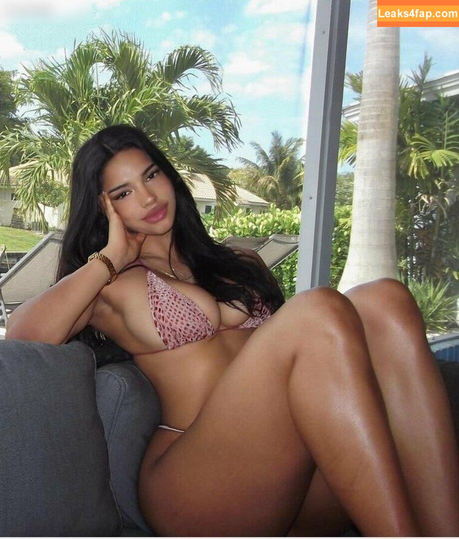 Kiana Dufour / Jogadora / kianadufour leaked photo photo #0055