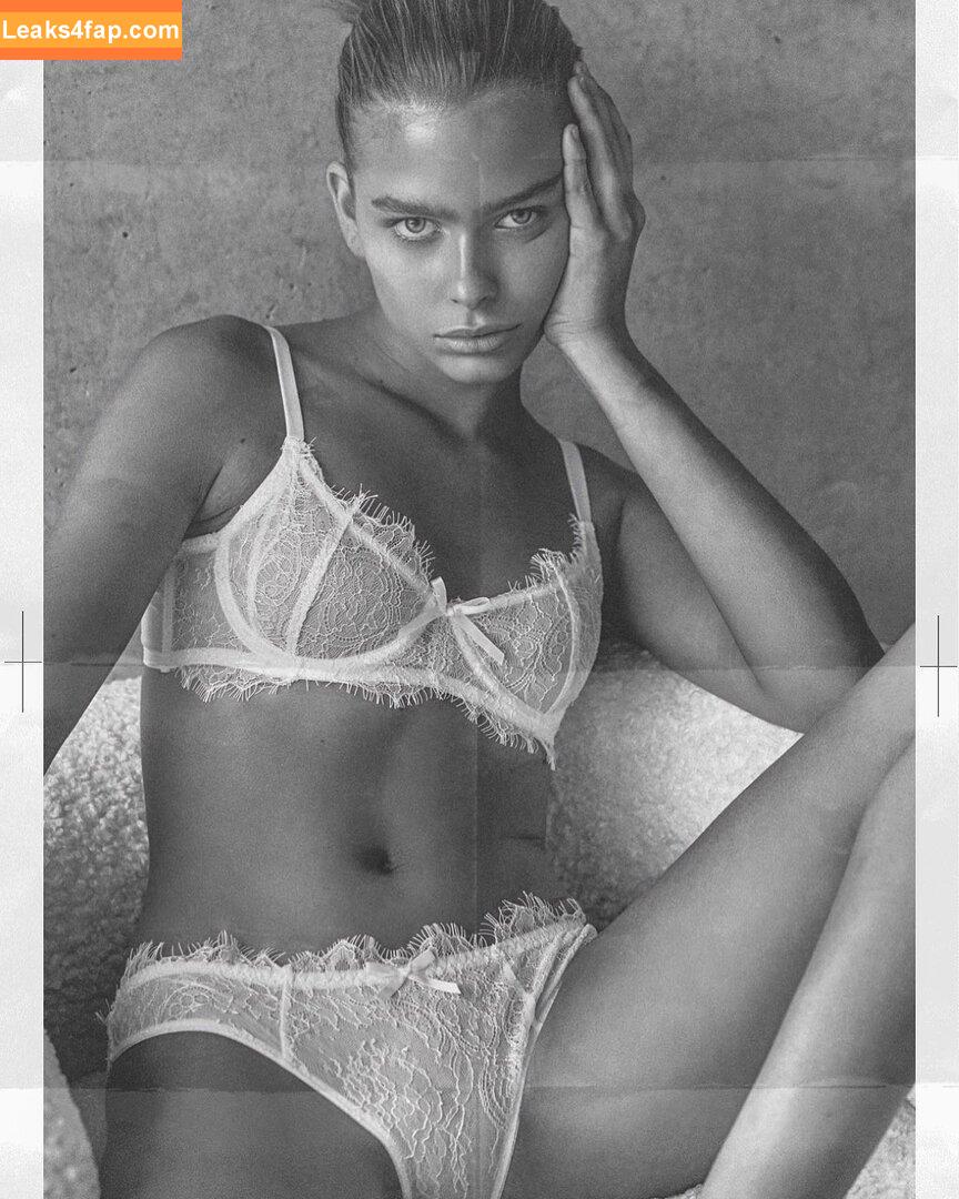 Kiana Flanet / kiana.flanet leaked photo photo #0021